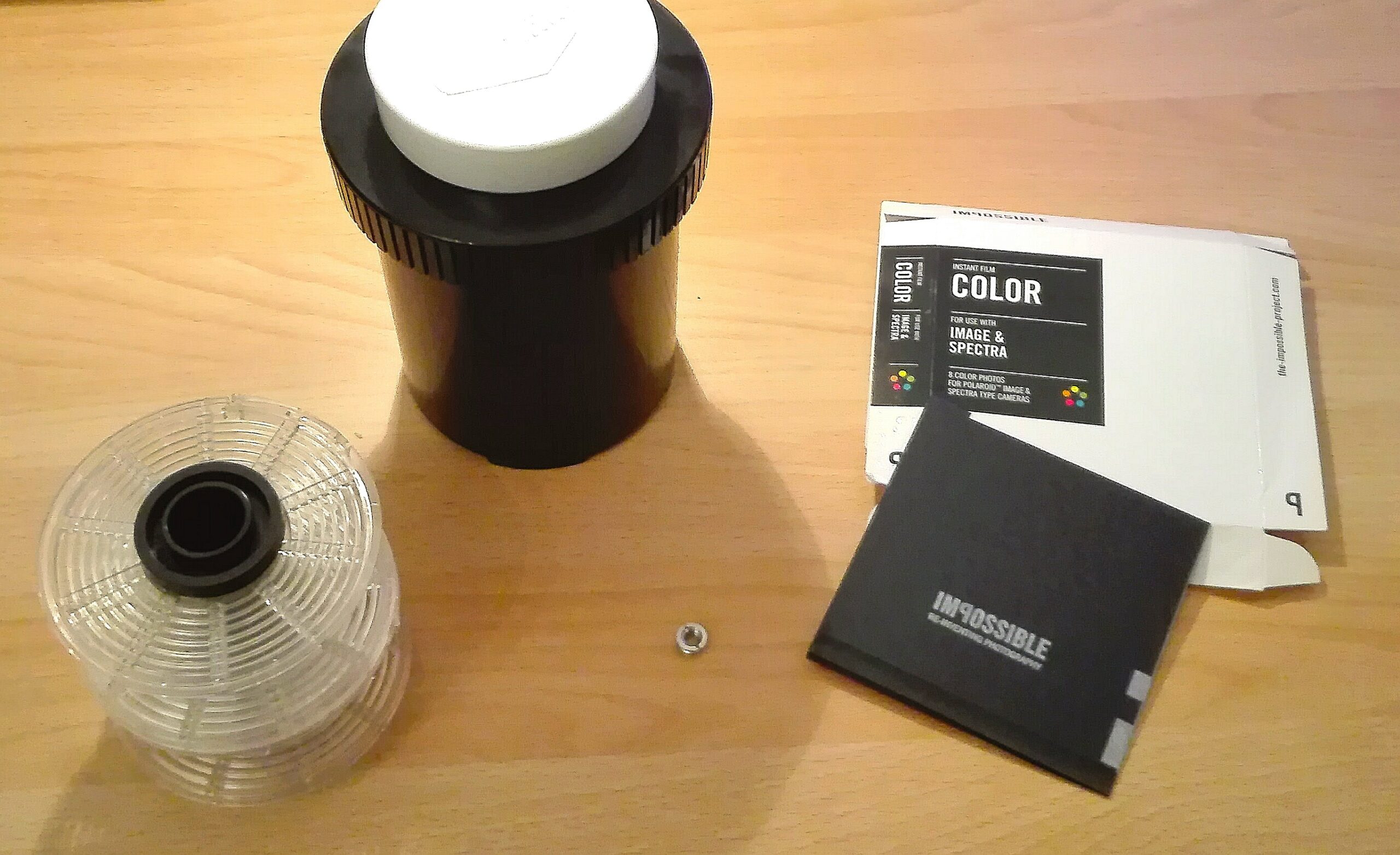 Kleine Shoppingtour: Entwicklungstank, Stativadapter und Polaroid! Kleine Shoppingtour: Entwicklungstank, Stativadapter und Polaroid!