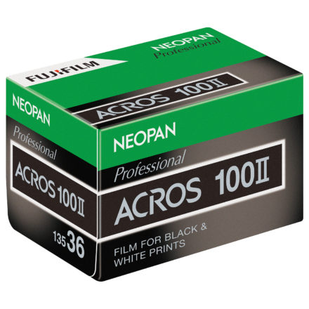 Nur ein neues Label? Fujifilm führt den NEOPAN ACROS II ein.